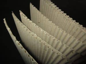 Thùng giấy Carton Như Phương giay-carton-2-lop-300x225 Giấy carton 2 lớp đóng thùng carton giá rẻ Thùng giấy giá rẻ  